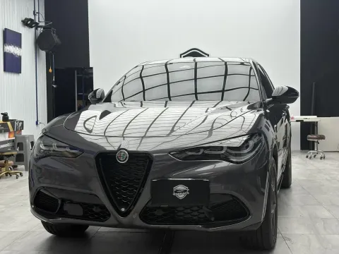 Alfa Romeo Stelvio｜透明犀牛皮